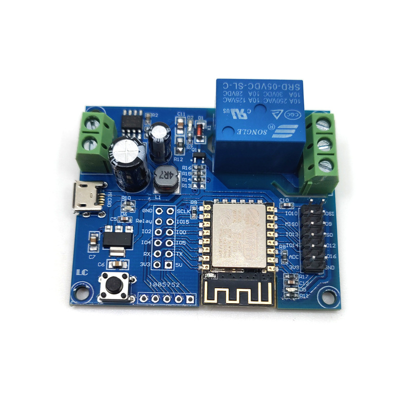 Modulo relè a canale singolo E - Relay 8 Channel Board recensione e prezzo